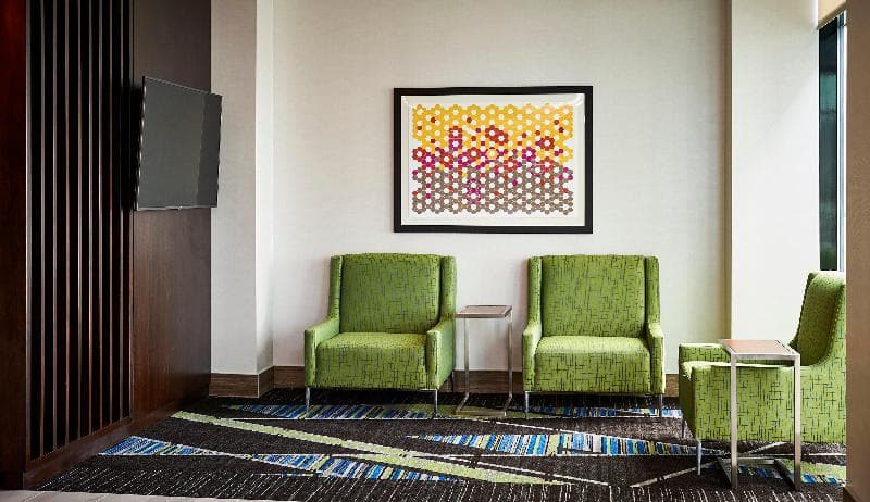 Holiday Inn Express & Suites Brantford 2