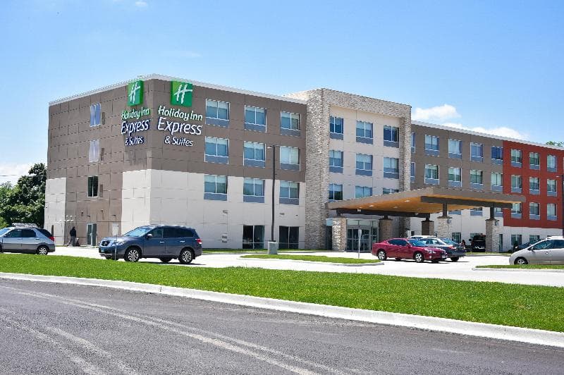Holiday Inn Express Bensenville - O'hare 3