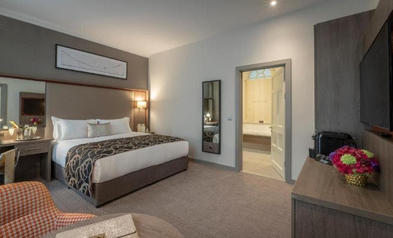 Clayton Hotel Charlemont 2