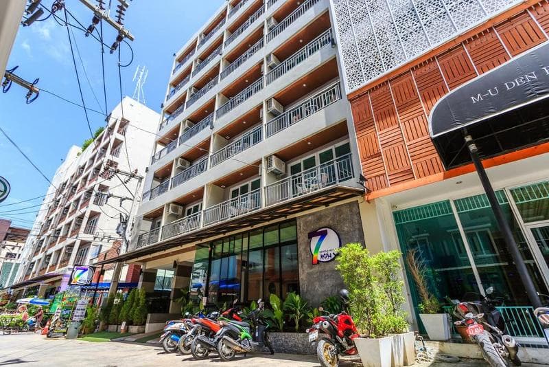 77 Bangla Hotel 3