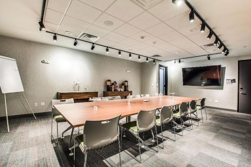 Aloft Dallas Arlington Entertainment District photo 1