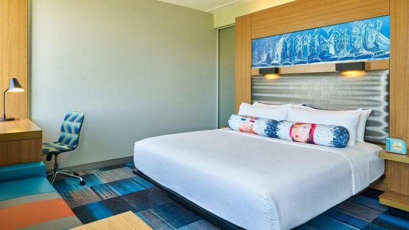 Aloft Dallas Arlington Entertainment District 5