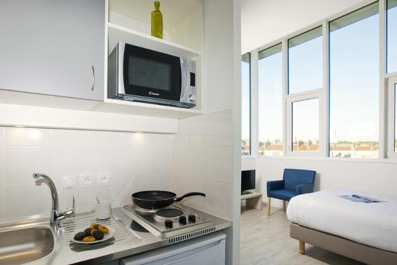 Sejours & Affaires Paris Davout photo 4