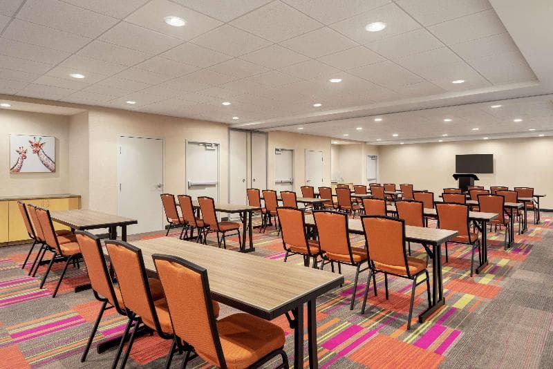 Home2 Suites by Hilton Woodbridge Potomac Mills photo 1