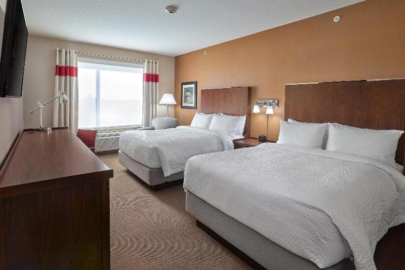 Four Points By Sheraton Edmonton West 5