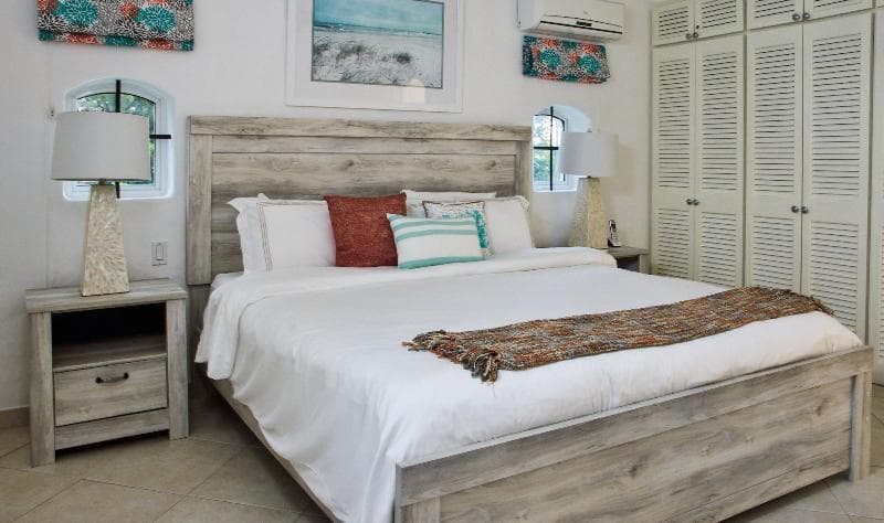 Royal Glitter Bay Villas 3