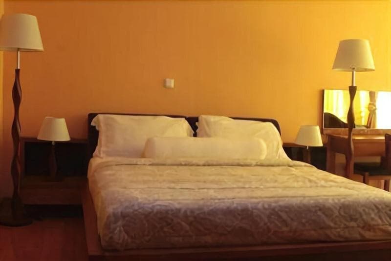 Empire Addis International Hotel 5