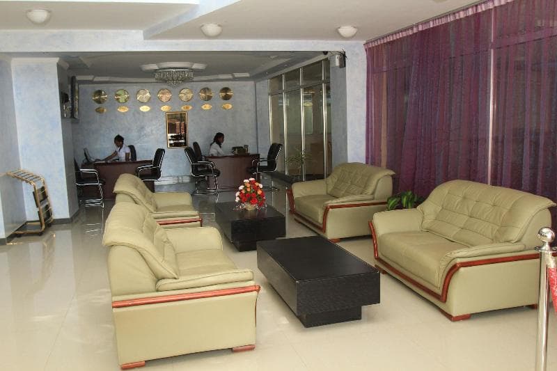 Aphrodite International Hotel 5