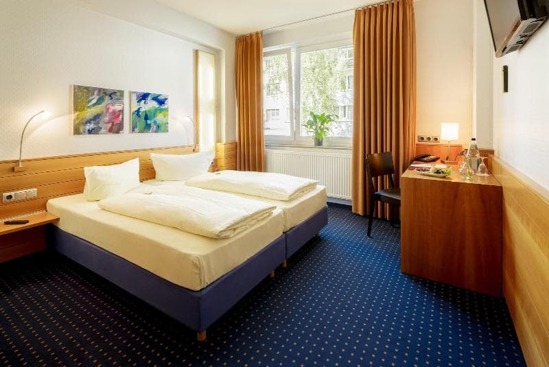 Messehotel Koln-Deutz(Formerly Kolpinghaus Messehotel) 5