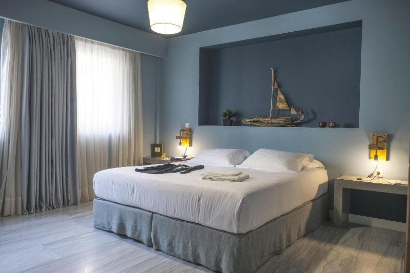 Lotus Center Apartments photo 1