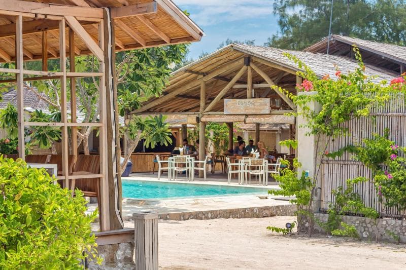 Avia Villa Resort 5