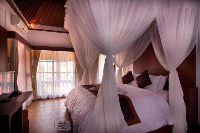 The Awan Villas 5