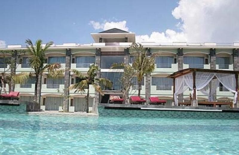 Hotel Alit's Beach main