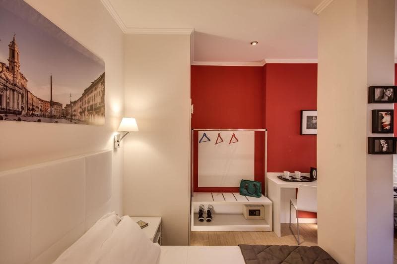 Tritone Top House 4