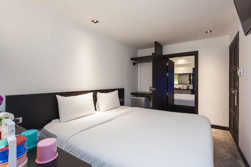 Cokoon Islanda Patong Hotel photo 1