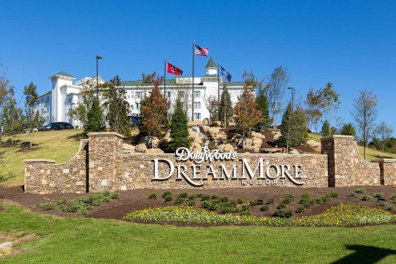 Dollywood's Dreammore Resort And Spa 3
