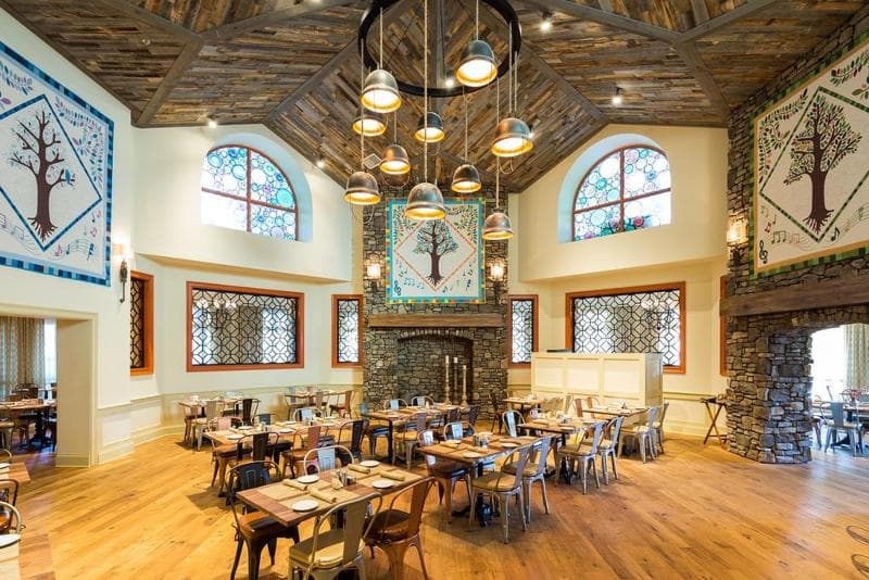 Dollywood's Dreammore Resort And Spa 4