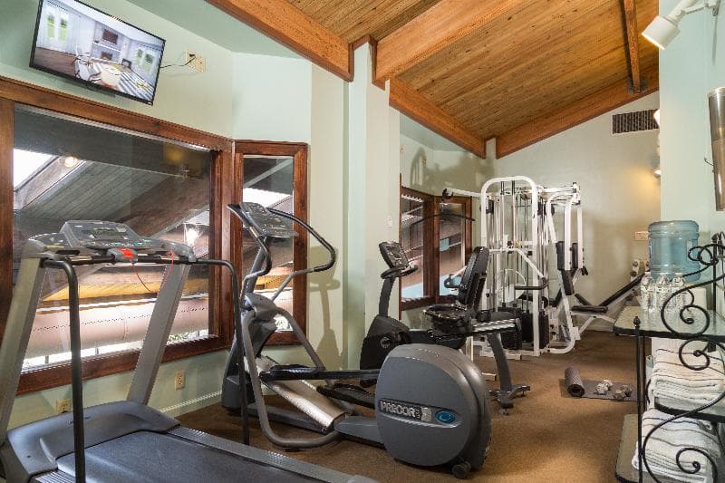 Meadowbrook Inn photo 1