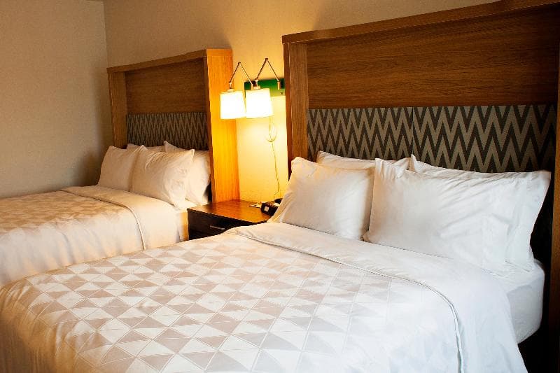 Holiday Inn Salem photo 1