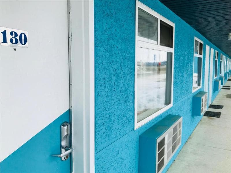 Empire Inn & Suites 3