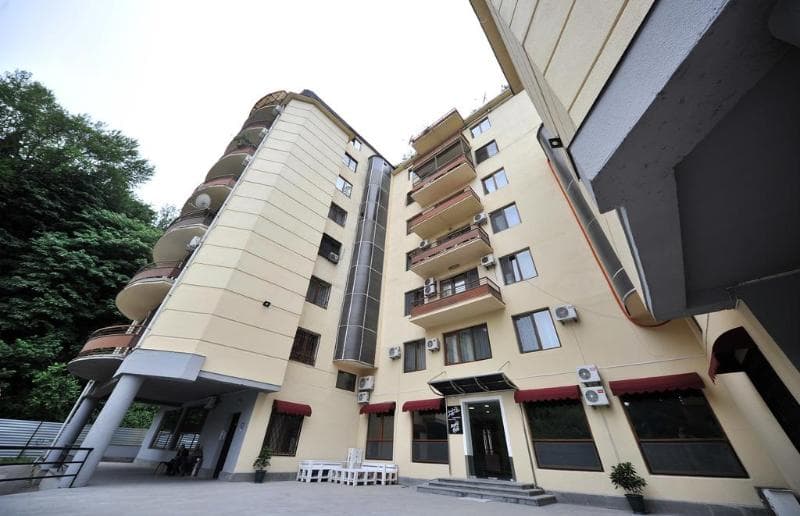 Boho Tiflis Hotel 3