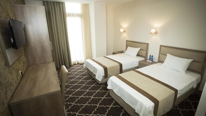 Link Hotel 4