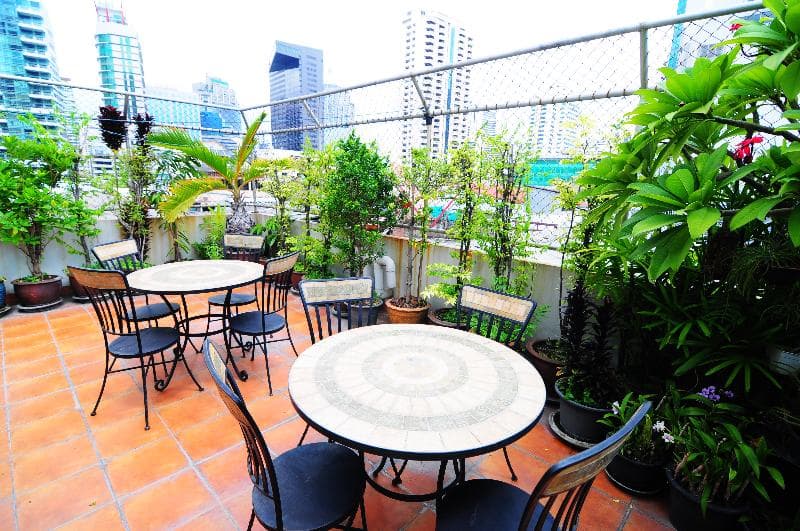 Baan Sukhumvit Soi 18 main