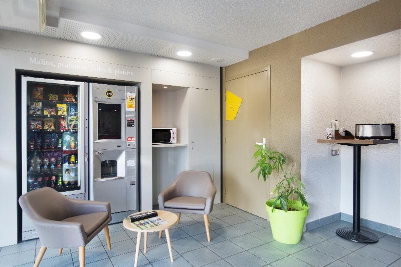 B&B Hotel Lyon Saint Priest 4