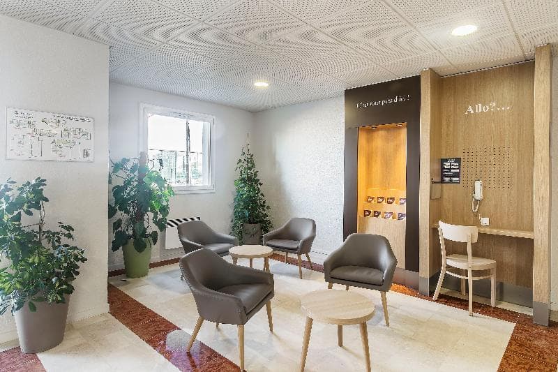 B&B Hôtel Lyon Meyzieu Grand Stade 5