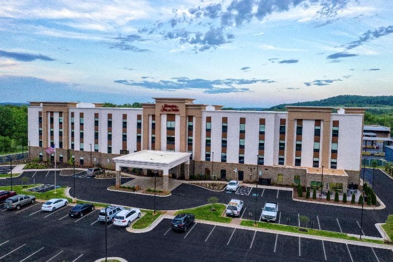 Hampton Inn & Suites Culpeper, VA 4