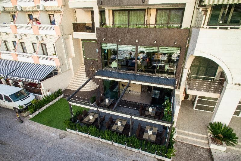 Hotel Zeta 5