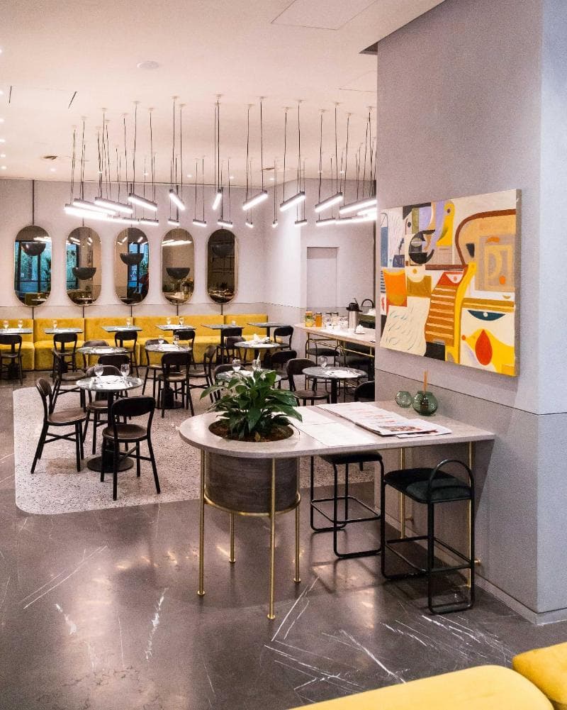 Perianth Hotel 5
