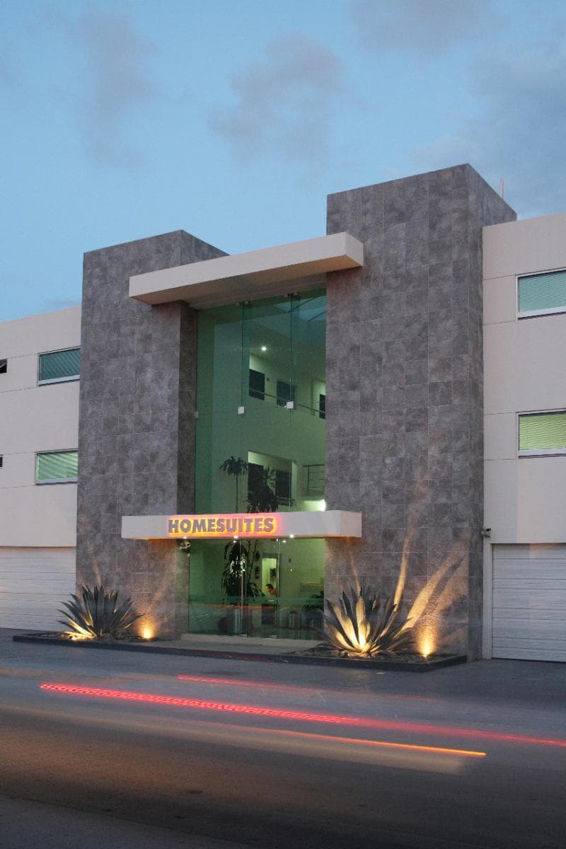 Home Suites Rotarismo main
