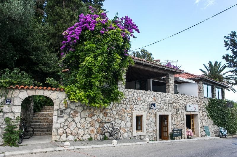 Apartments Villa Mirjana photo 1