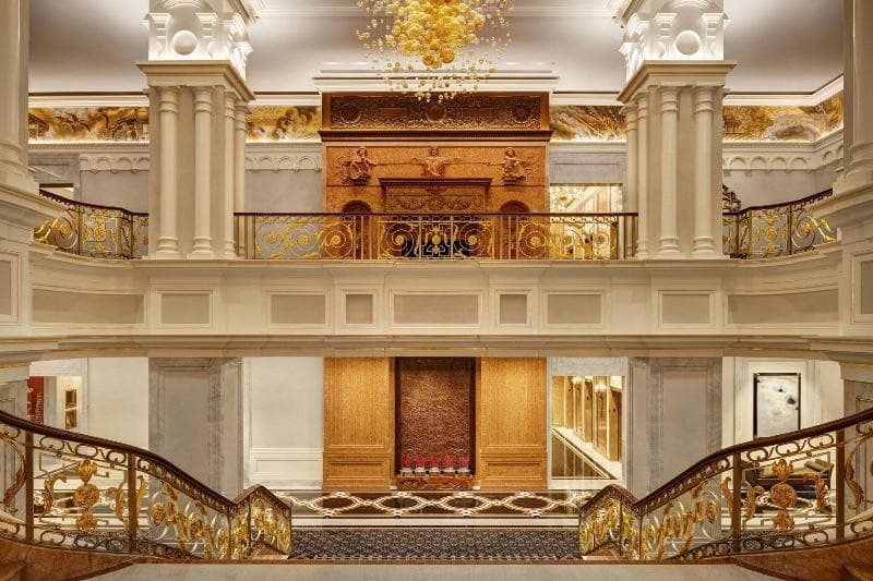 The Towers At Lotte New York Palace 5
