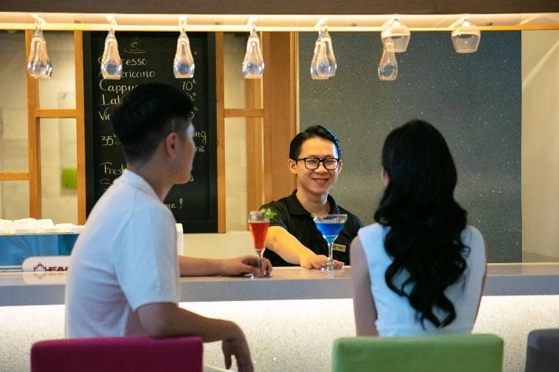 Emm Hotel 5