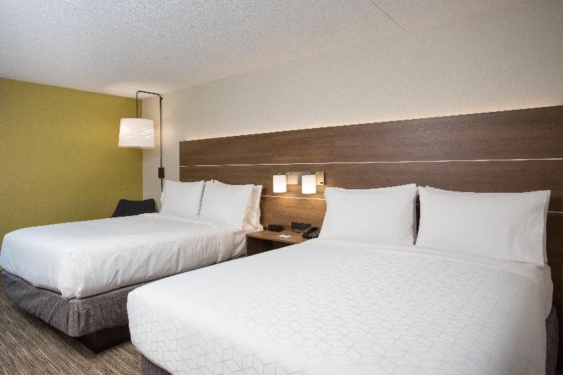 Holiday Inn Express Chelmsford 4