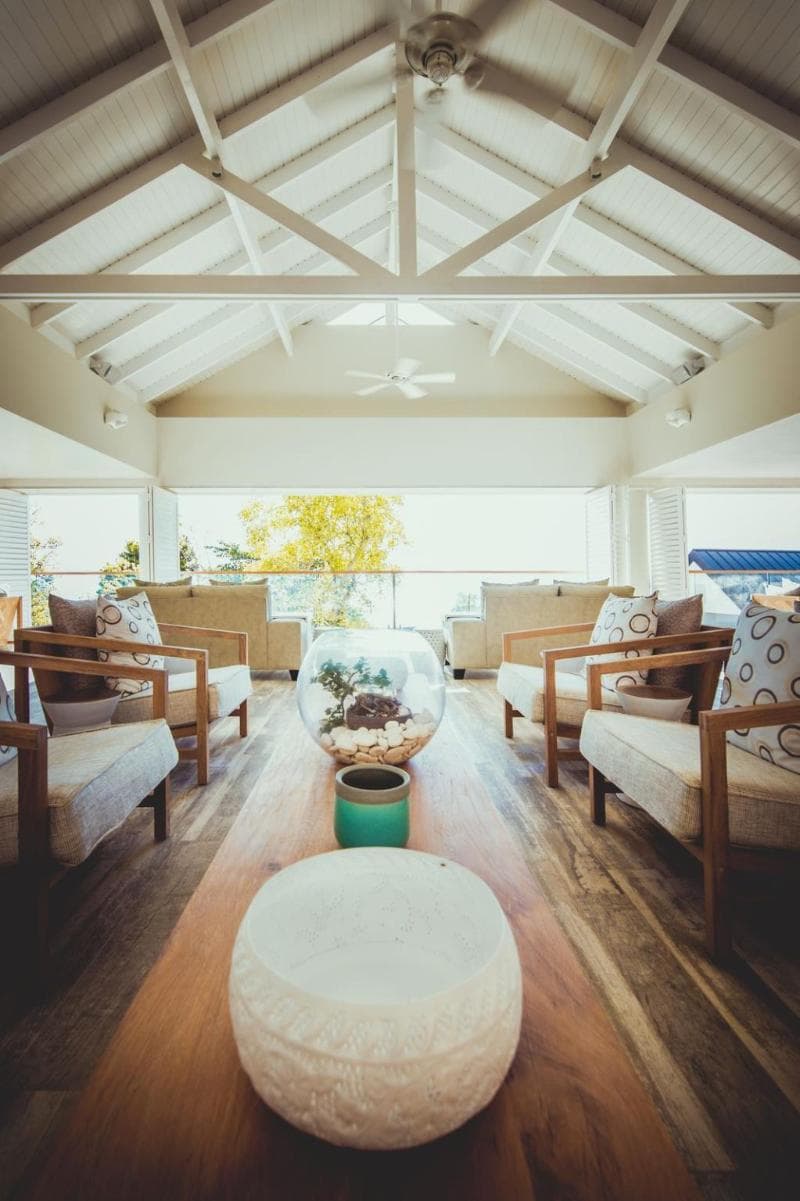 Carana Beach Hotel 4