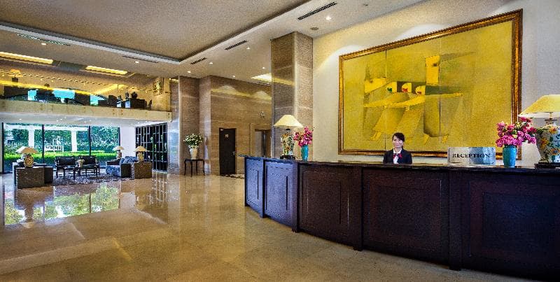 Elegant Suites Westlake 4