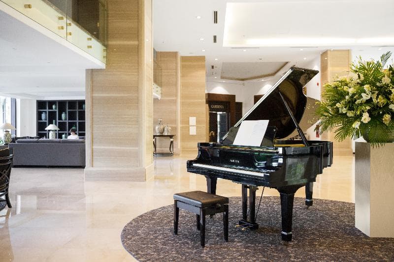 Elegant Suites Westlake 5