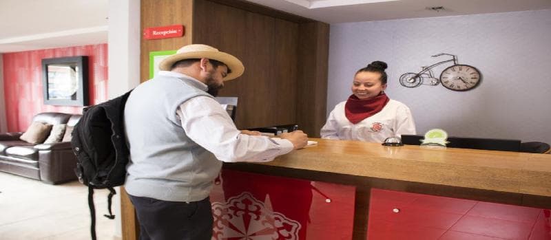 Santiago De Compostella Suites Hotel 5
