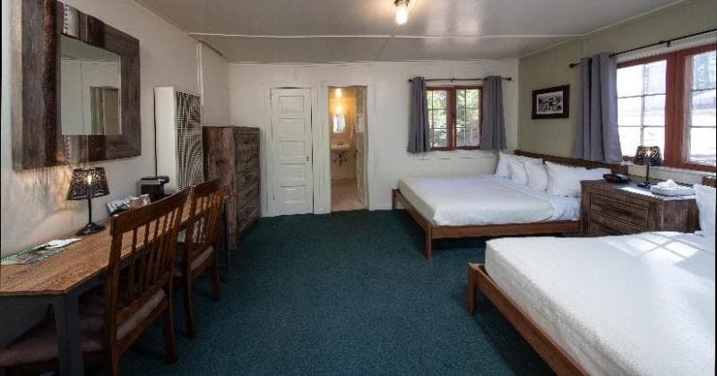 John Muir Lodge 3
