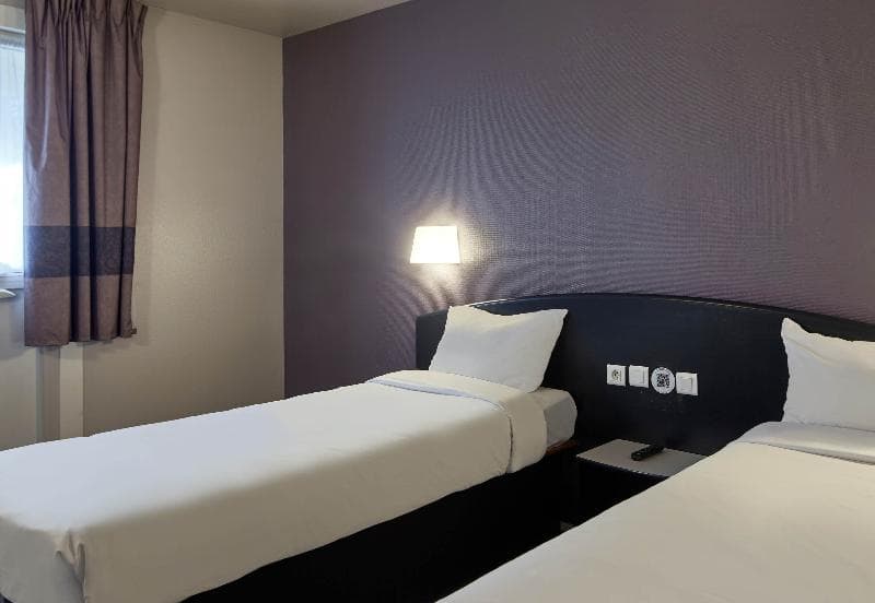 B&B Hotel Saclay 4