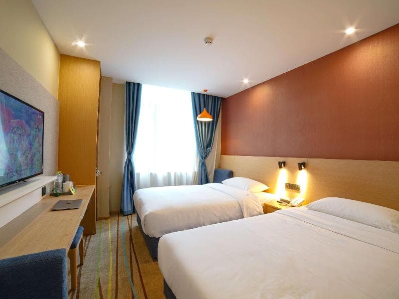 Ibis Styles Chengdu American Center Hotel 3