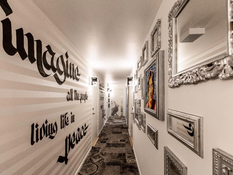 Ibis Styles Lausanne Center Madhouse 5