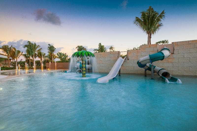 Estudio Playa Mujeres main