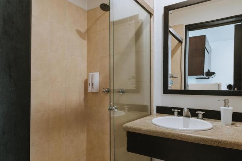 Travelers Orange Suites 5
