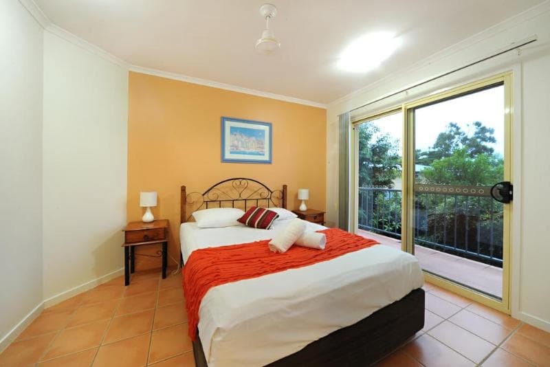 Beach Court Holiday Villas 3