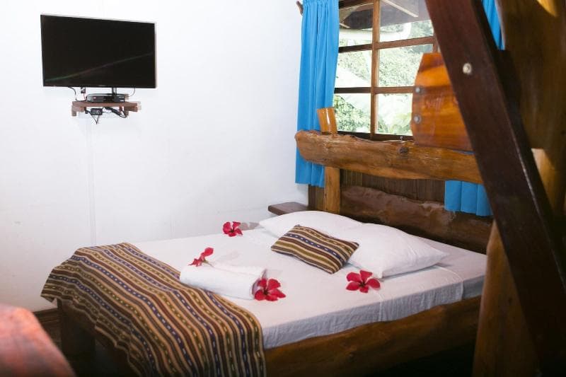 Hotel La Isla Inn 4