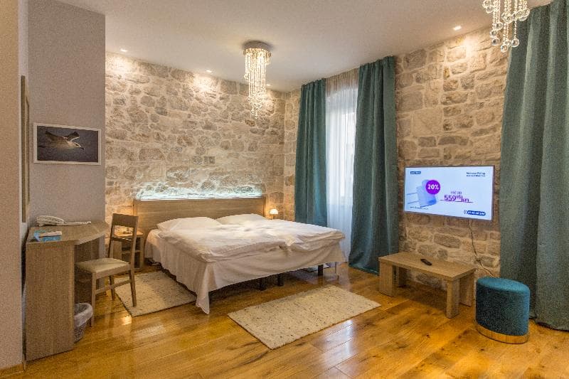 Tifani Luxury Rooms photo 1